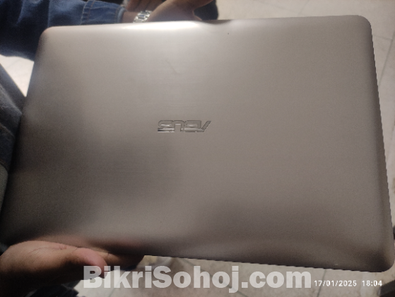 ASUS VivoBook Laptop (X55CU)